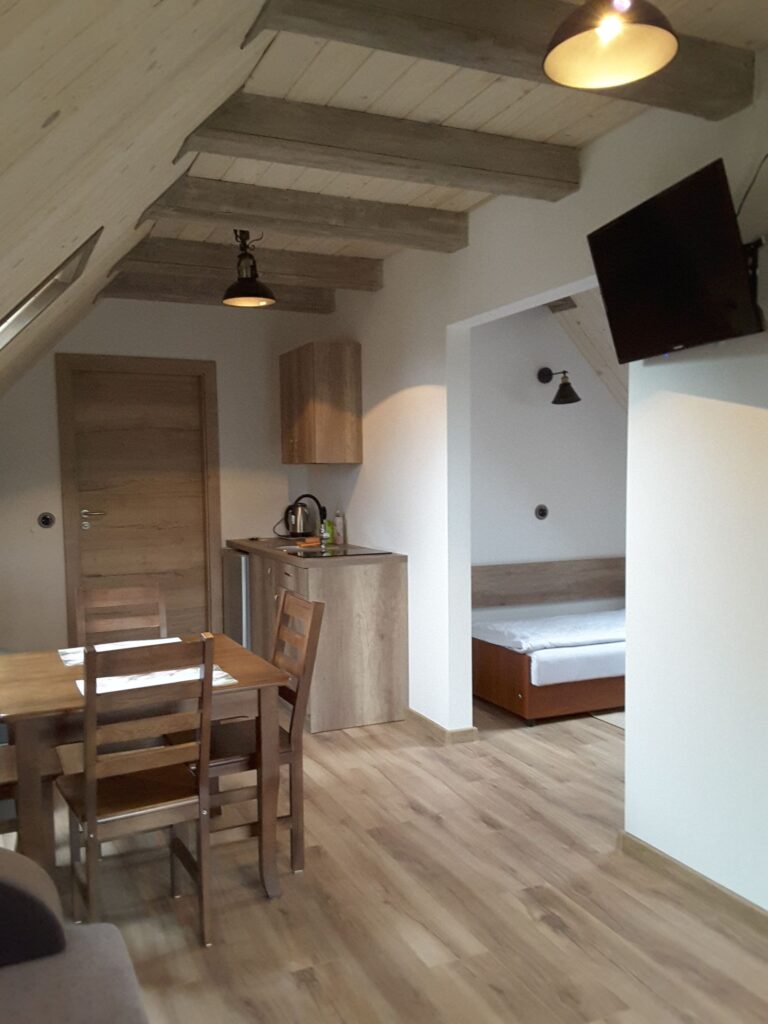 20230724_161805_024501 (1)